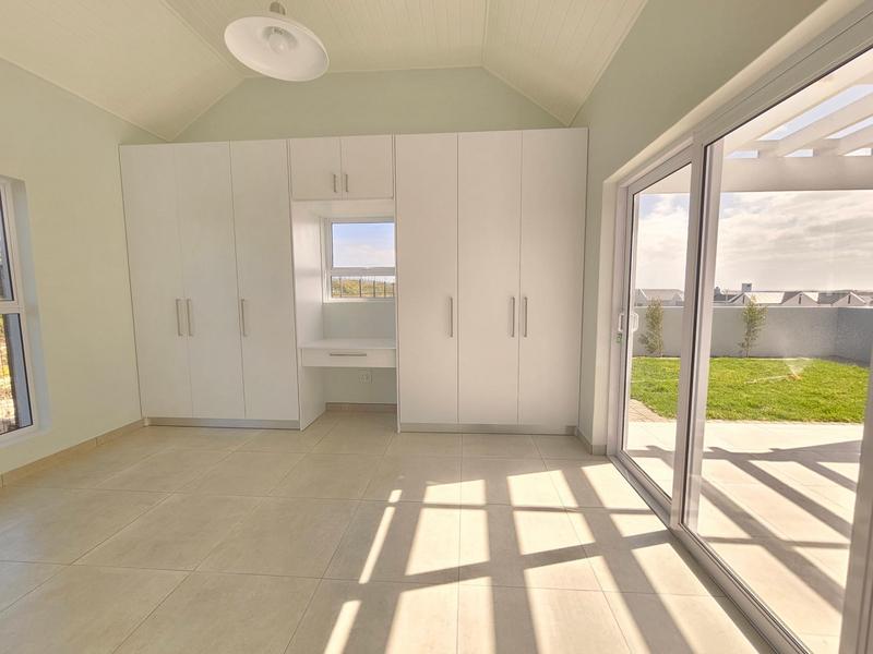 4 Bedroom Property for Sale in Laguna Western Cape